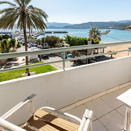 Apartment Seaside Haven Marina Nearby Parking *